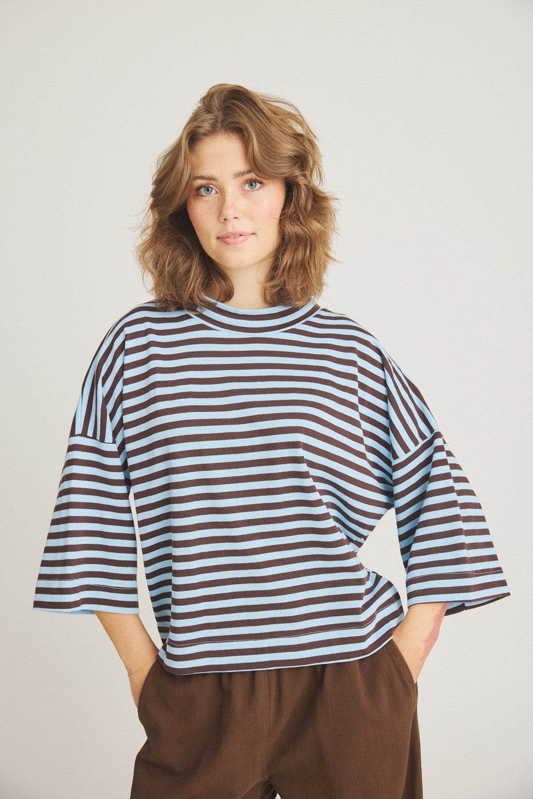 PULL - JULIA