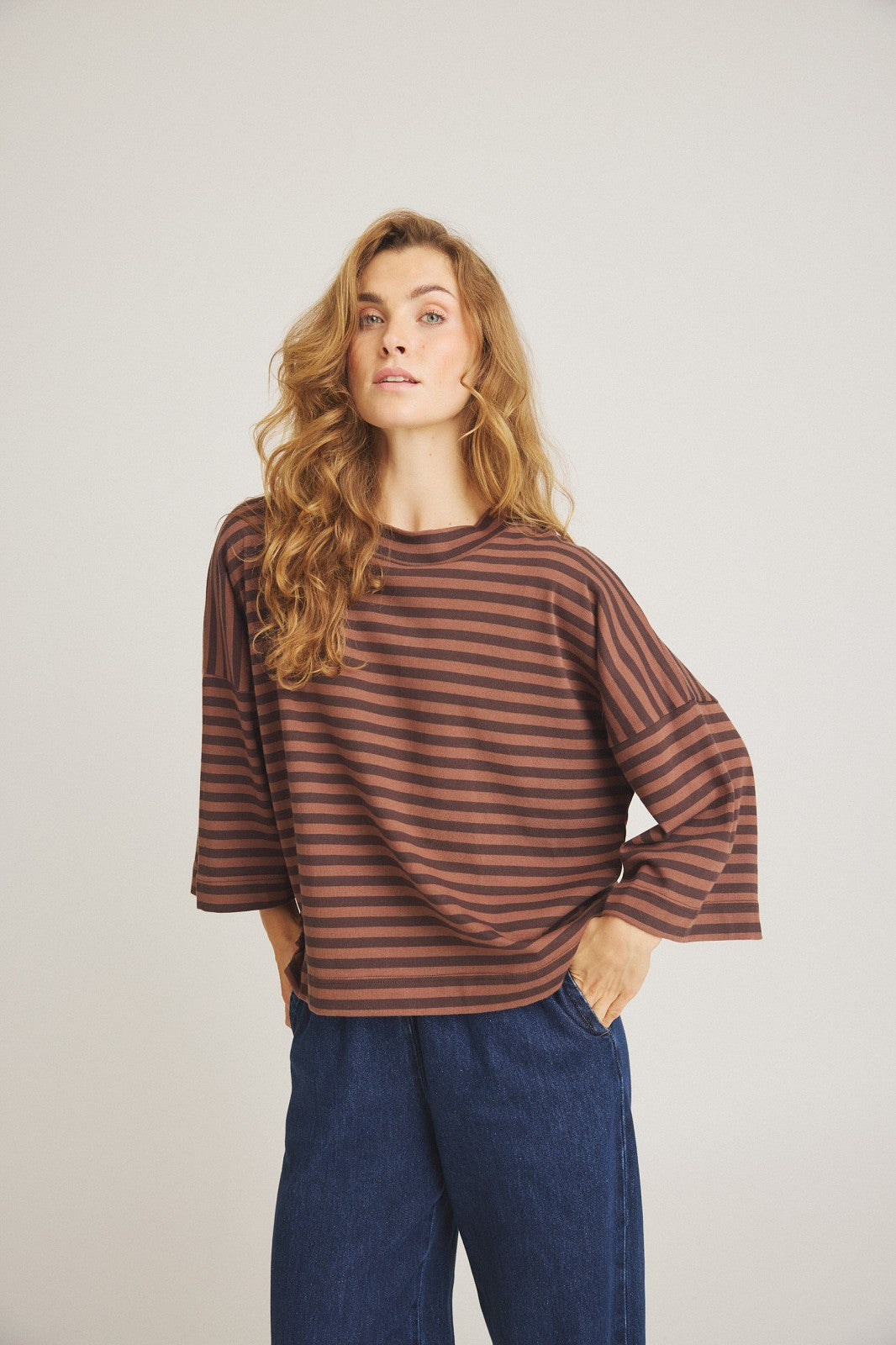 PULL - JULIA